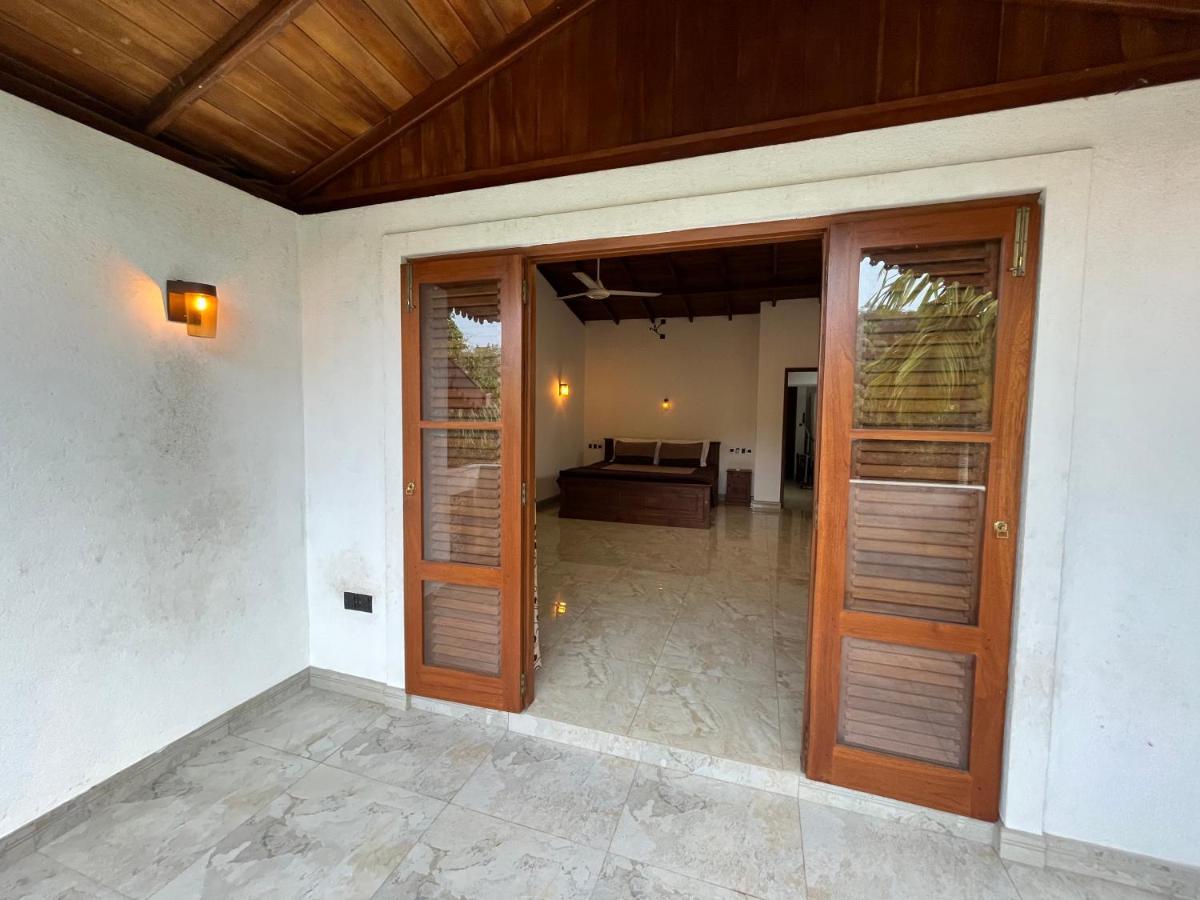Villa Dinoos- เวลิกามา ภายนอก รูปภาพ
