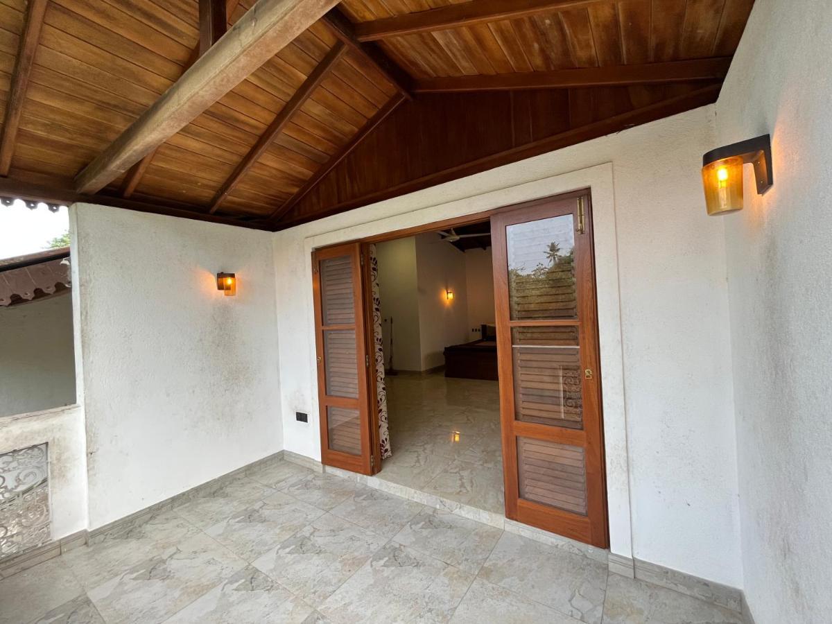 Villa Dinoos- เวลิกามา ภายนอก รูปภาพ